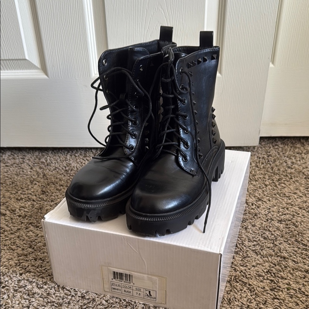 Black Studded Women's Boots